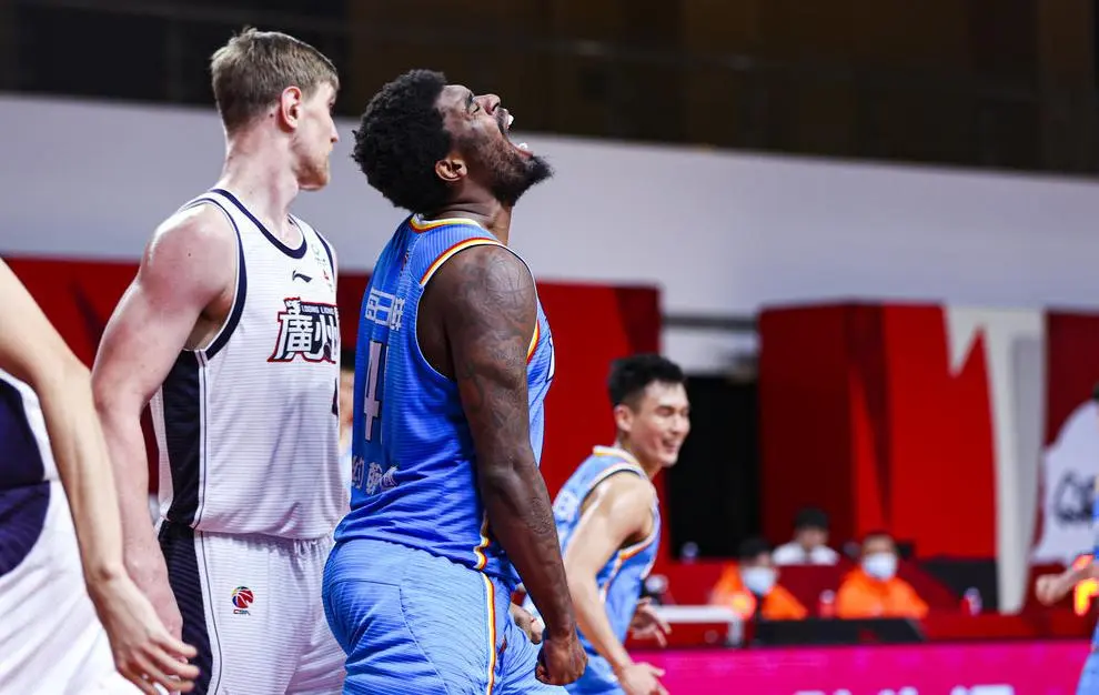 篮板的统治 篮板的统治