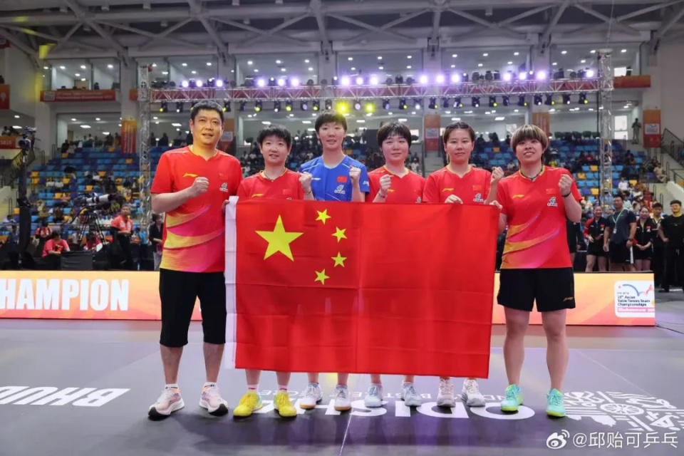 com, 两人, AA com, 两人, AA