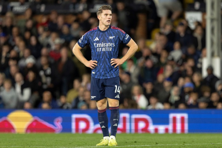 希勒评约克雷斯:需用更多进球证明身价,仍为枪手带来积极变化